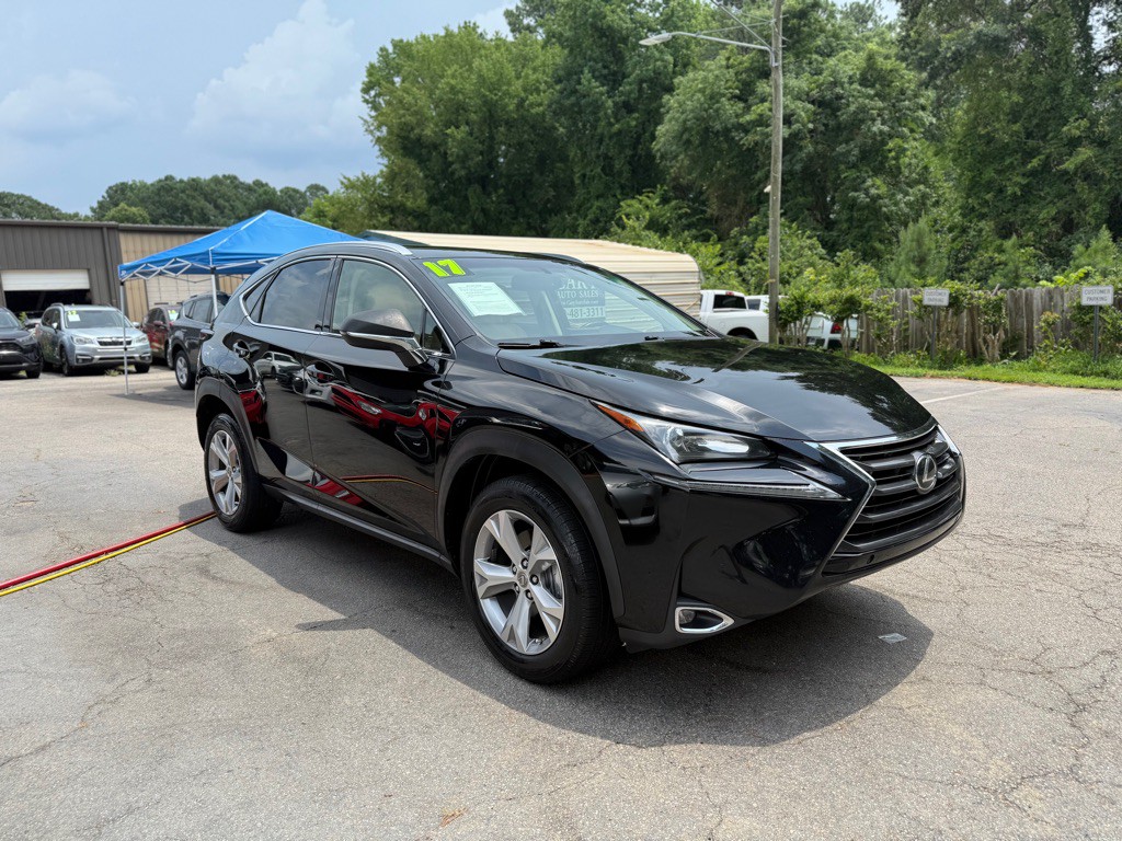 2017 Lexus NX Image 3