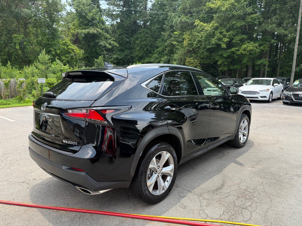 2017 Lexus NX Image 5