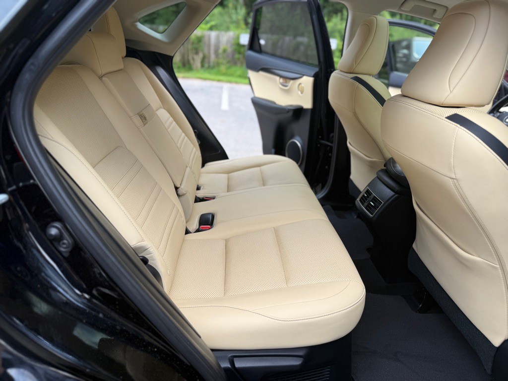 2017 Lexus NX Image 44