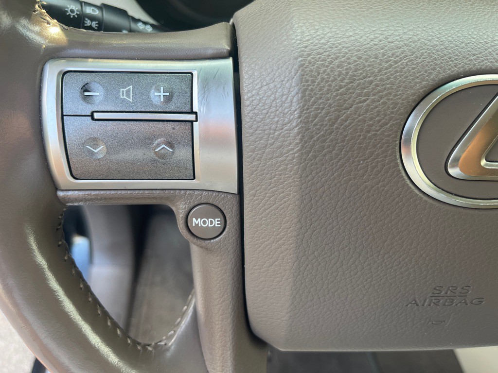 2014 Lexus GX Image 18