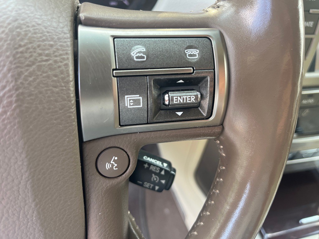 2014 Lexus GX Image 19