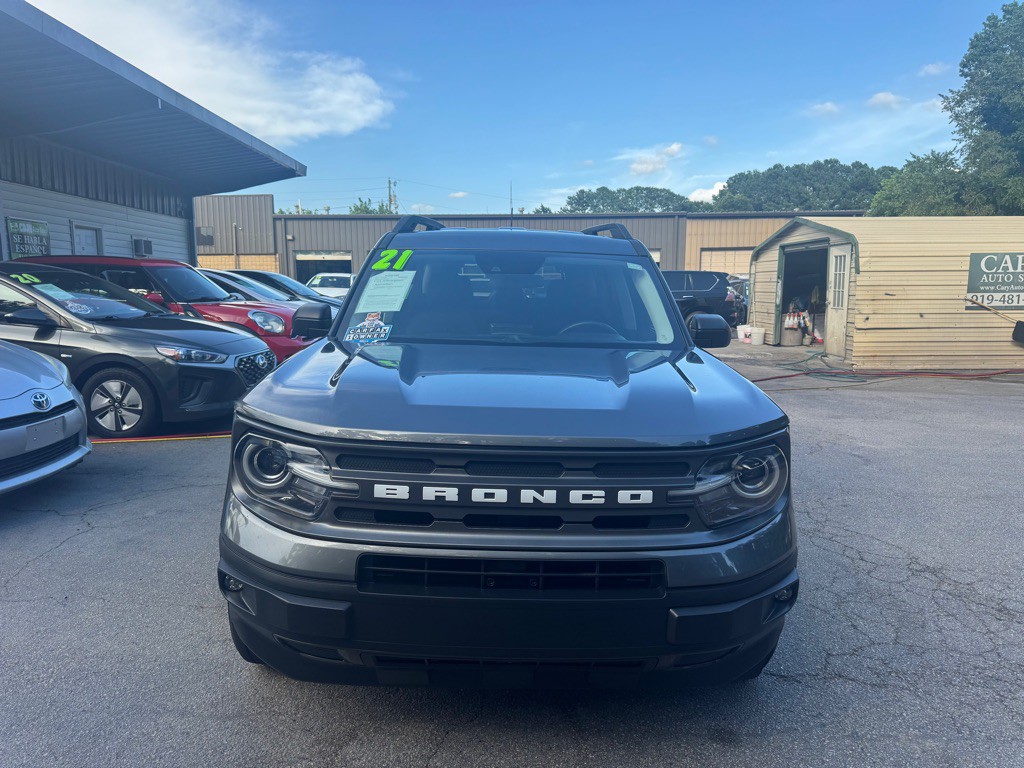 2021 Ford Bronco Image 2