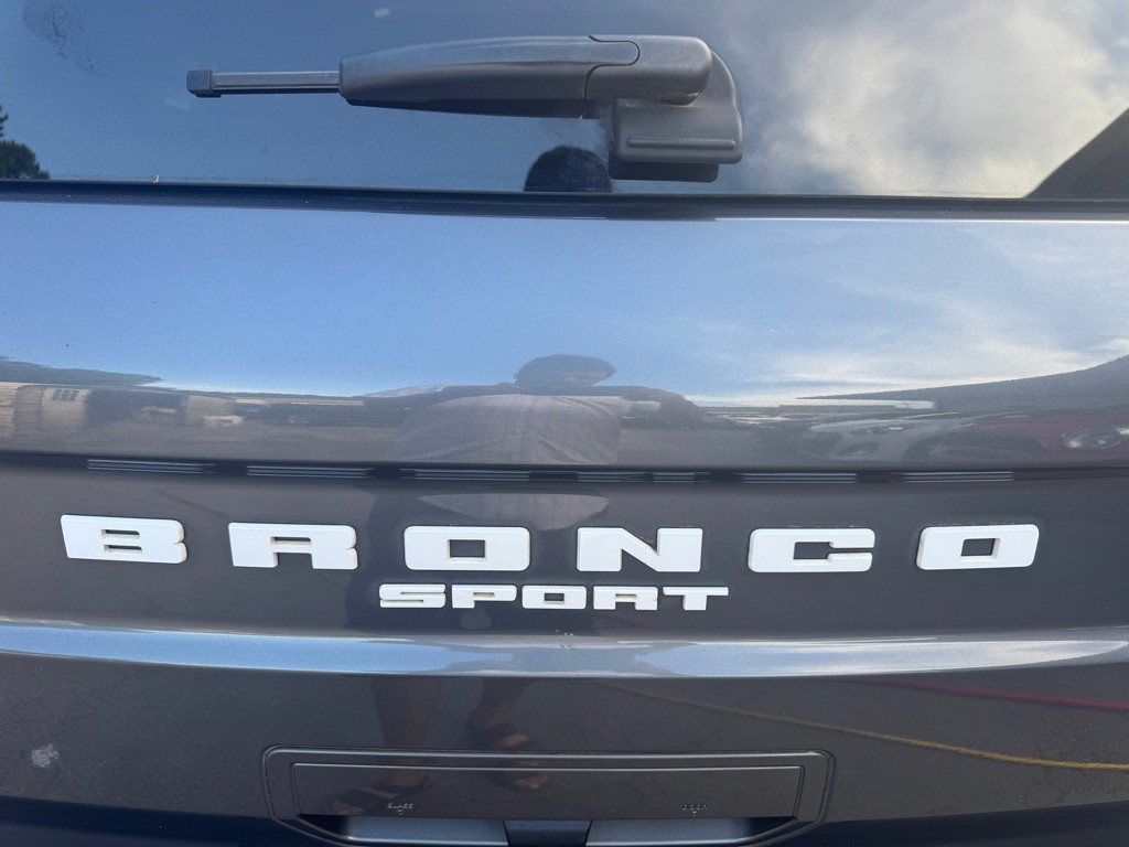 2021 Ford Bronco Image 10