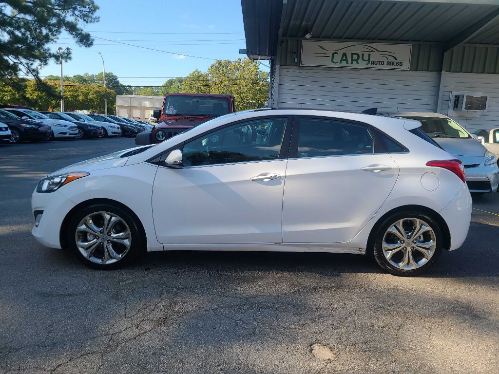 2013 Hyundai Elantra Image 7