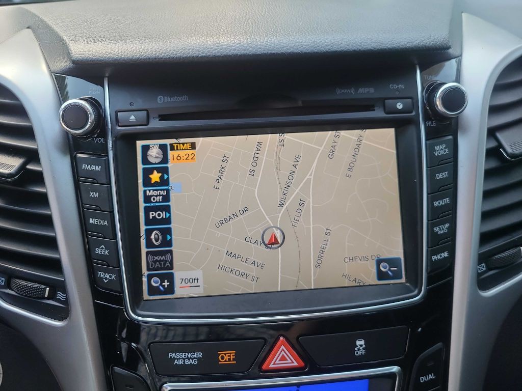 2013 Hyundai Elantra Image 20