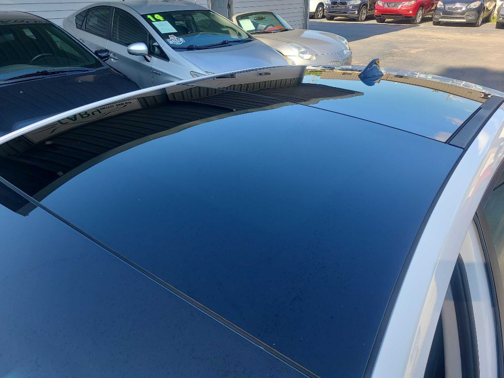 2013 Hyundai Elantra Image 30