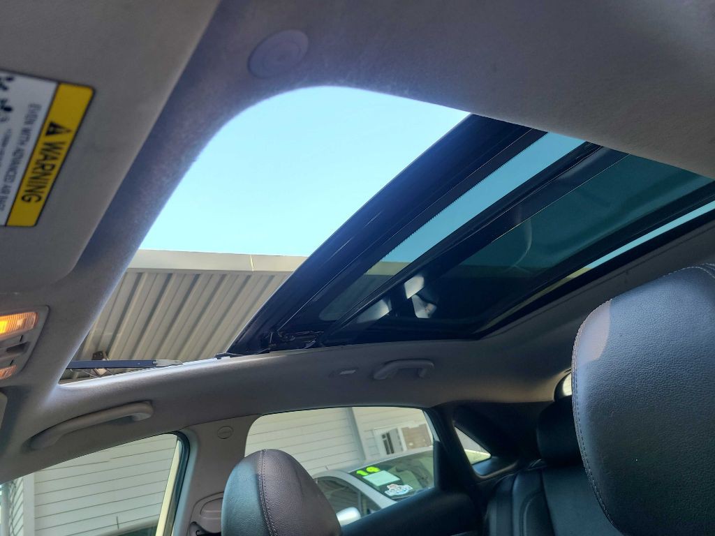 2013 Hyundai Elantra Image 30