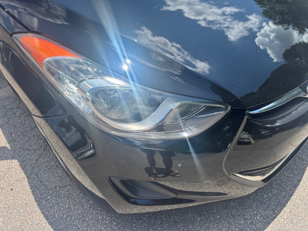 2013 Hyundai Elantra Image 10