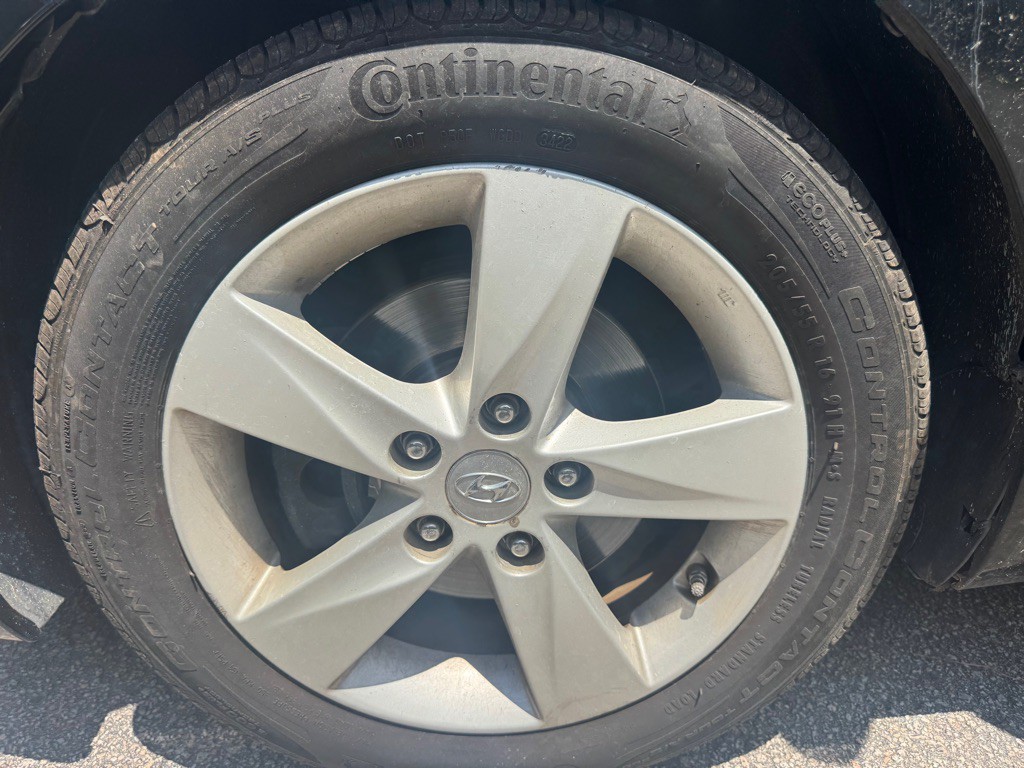 2013 Hyundai Elantra Image 26
