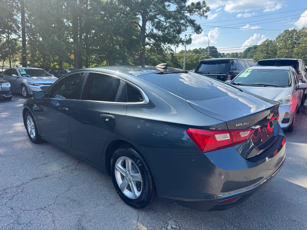 2019 Chevrolet Malibu Image 4