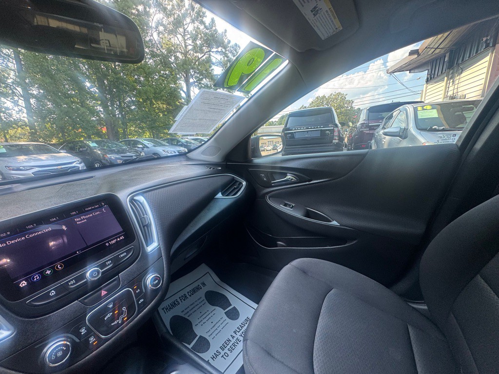 2019 Chevrolet Malibu Image 15