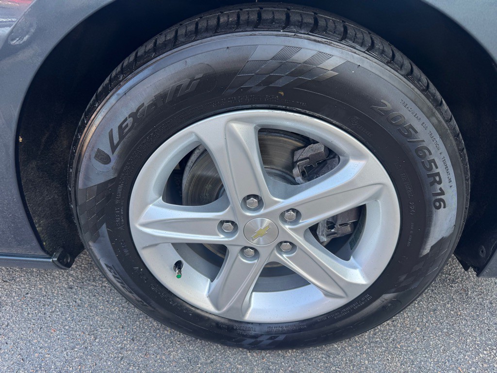 2019 Chevrolet Malibu Image 27