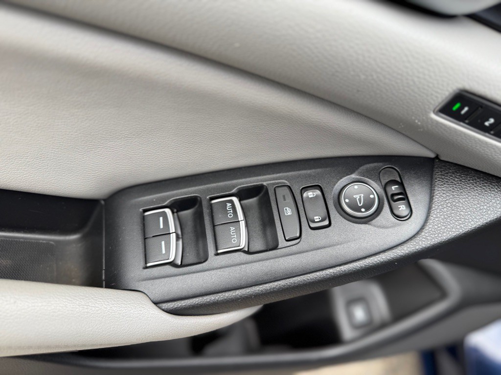 2018 Honda Accord Image 13