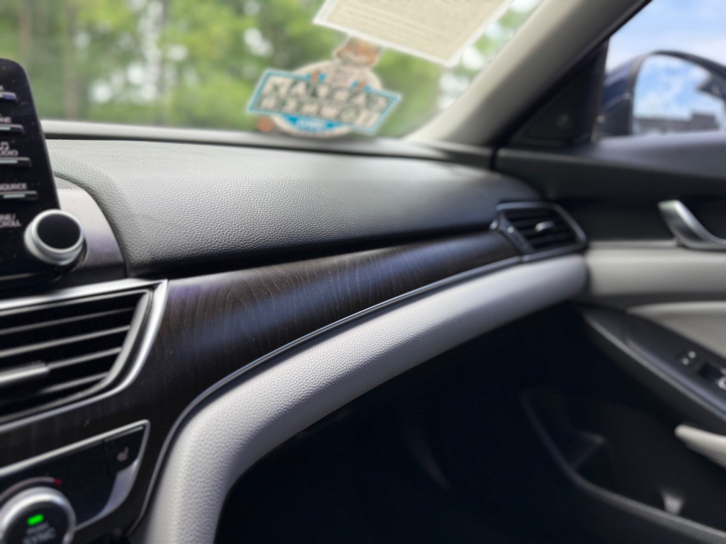 2018 Honda Accord Image 29