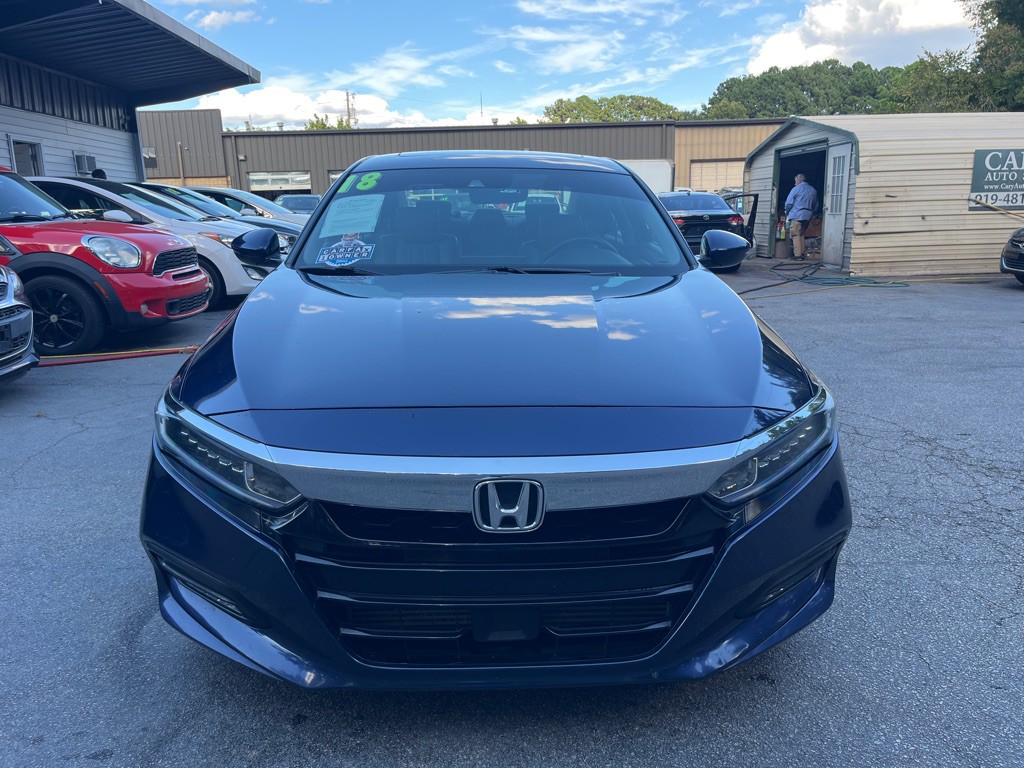 2018 Honda Accord Image 2