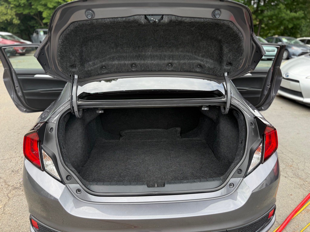 2019 Honda Civic Image 39