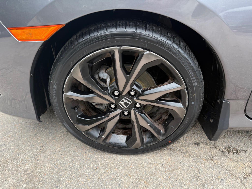 2019 Honda Civic Image 48