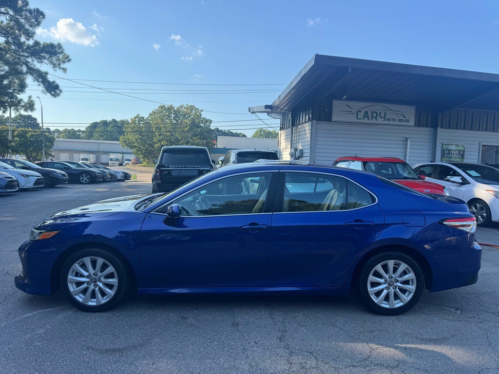 2018 Toyota Camry Image 4