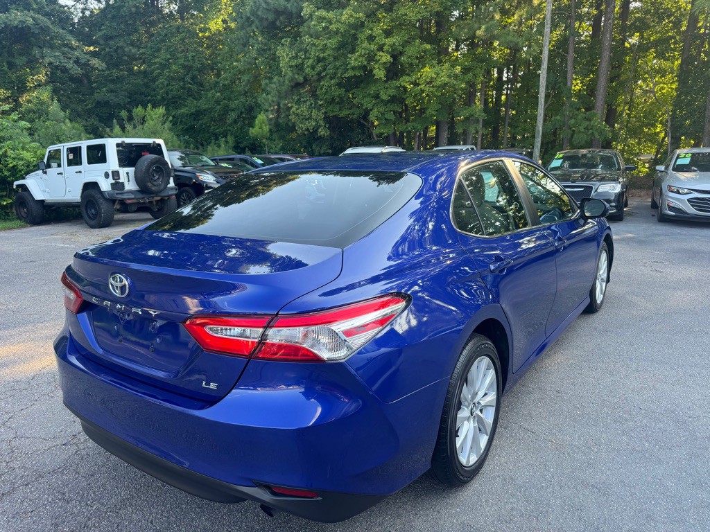 2018 Toyota Camry Image 7