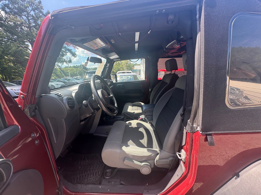 2009 Jeep Wrangler Image 10