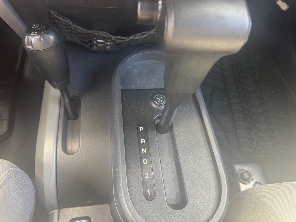 2009 Jeep Wrangler Image 14