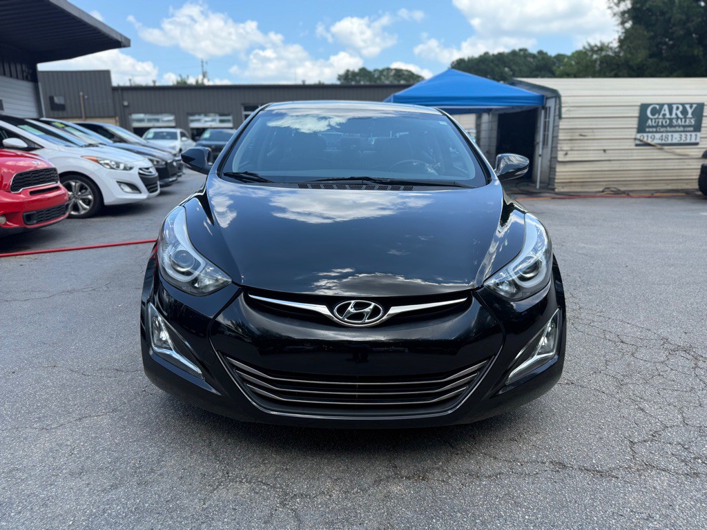 2015 Hyundai Elantra Image 2
