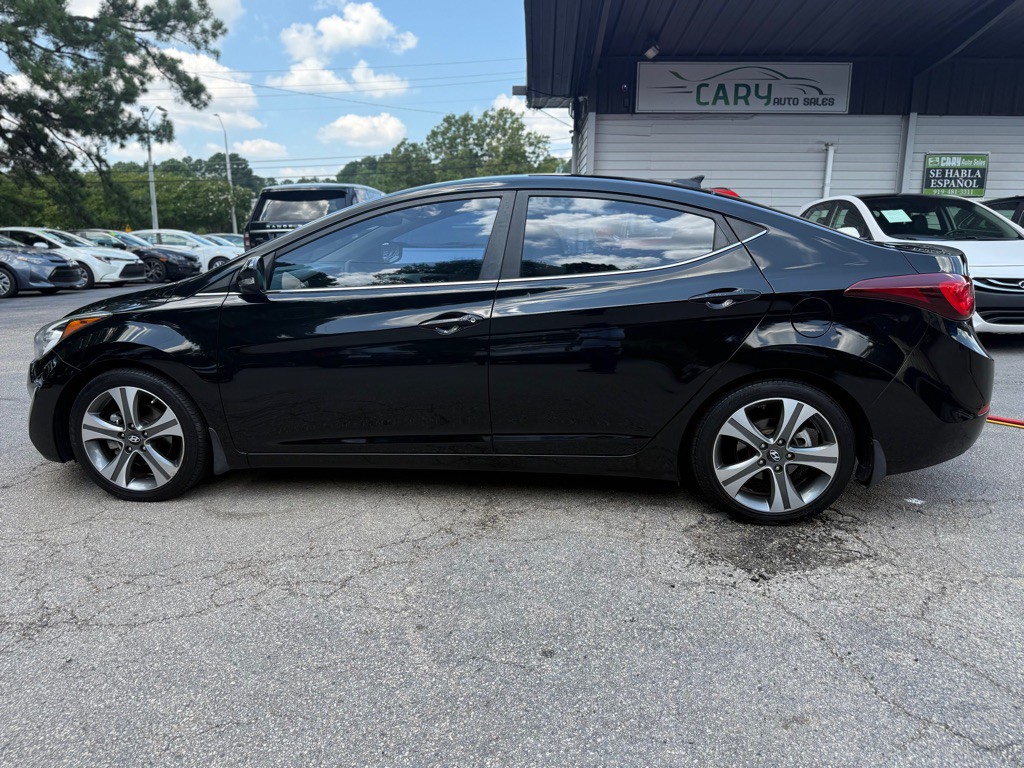 2015 Hyundai Elantra Image 9