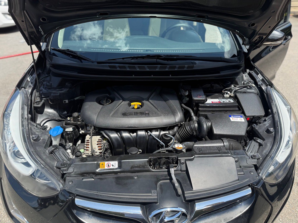2015 Hyundai Elantra Image 38
