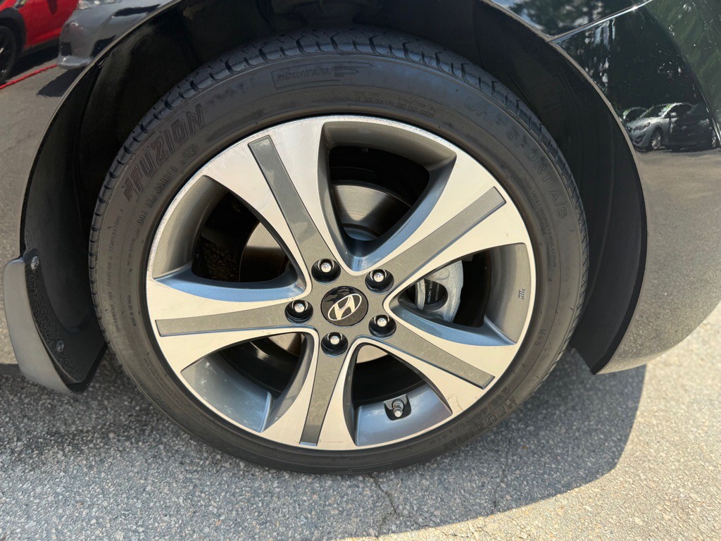 2015 Hyundai Elantra Image 42