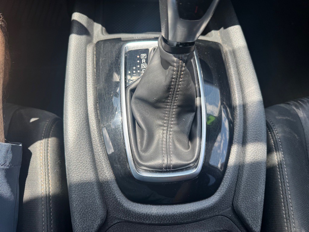 2020 Nissan Rogue Image 18