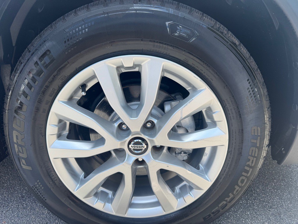 2020 Nissan Rogue Image 29