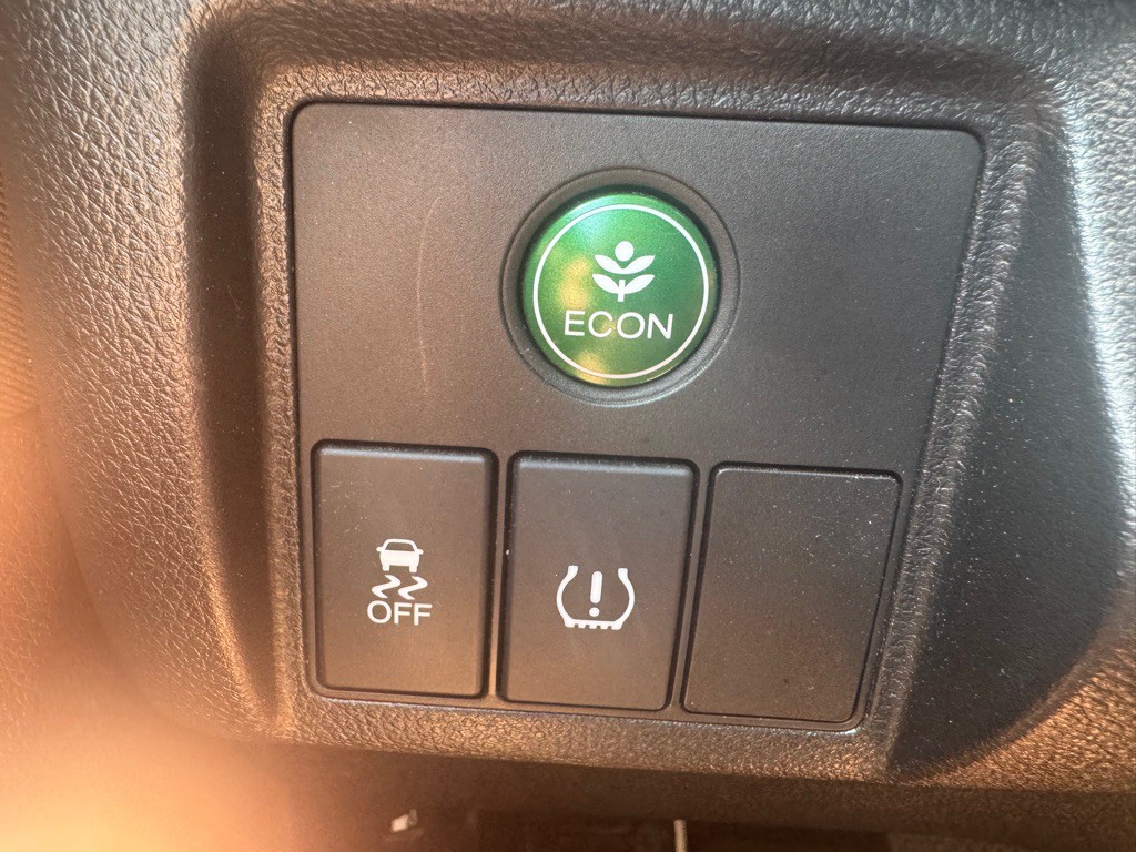 2016 Honda HR-V Image 23