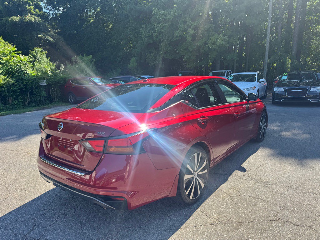 2021 Nissan Altima Image 5