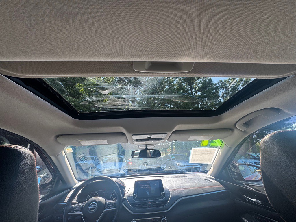 2021 Nissan Altima Image 31