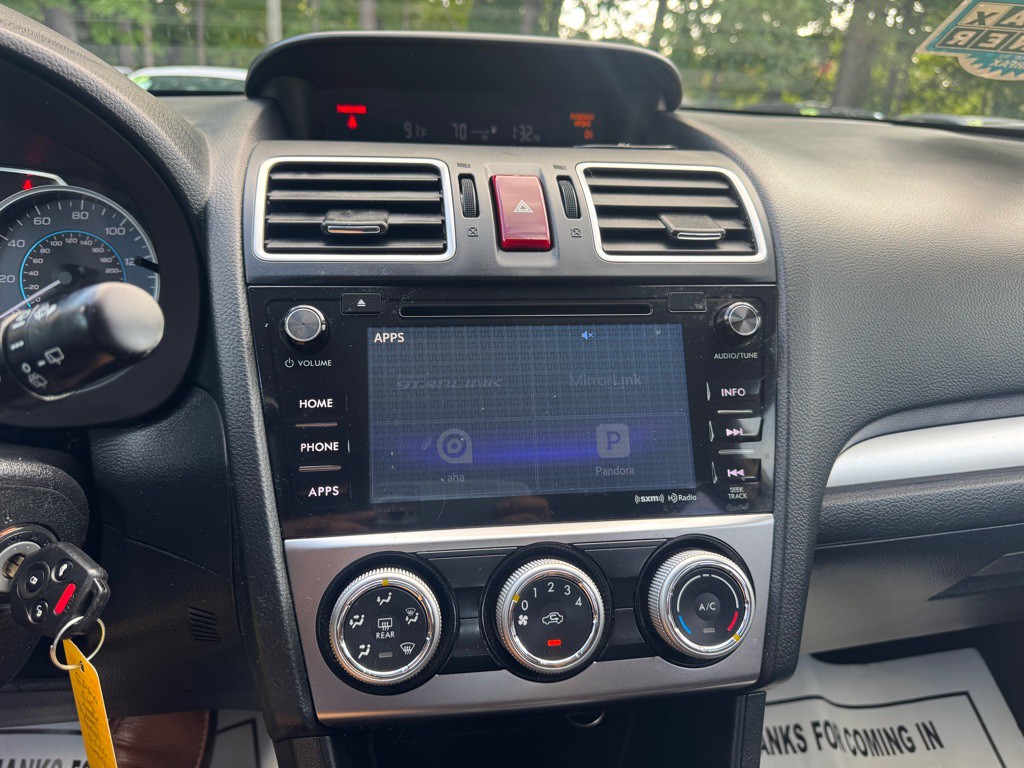 2017 Subaru Crosstrek Image 16