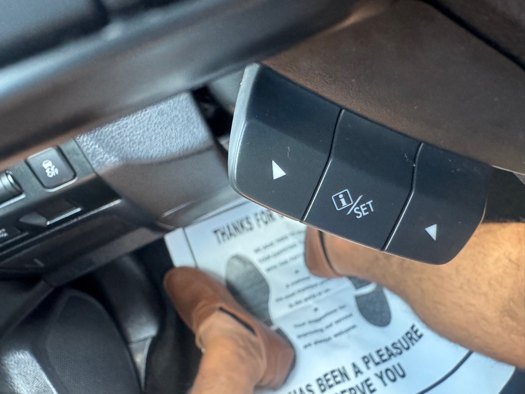 2017 Subaru Crosstrek Image 24