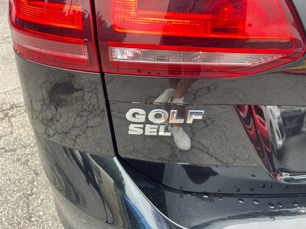 2016 Volkswagen Golf Image 21