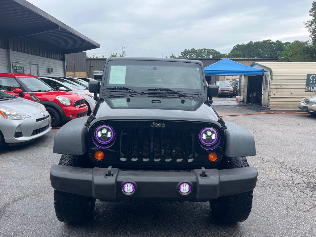2010 Jeep Wrangler Image 2
