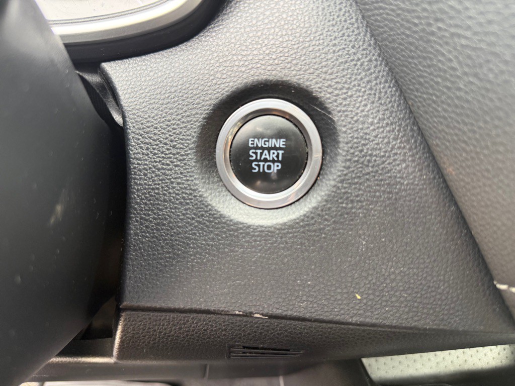 2020 Toyota Corolla Image 23