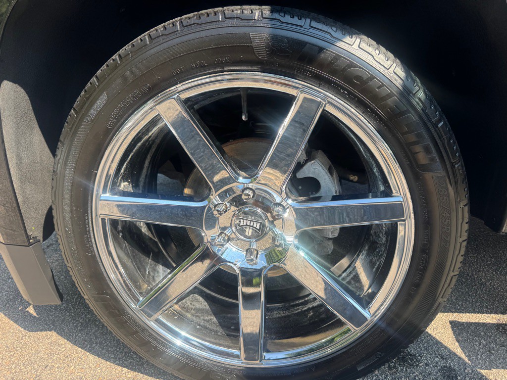 2016 Chevrolet Suburban Image 36