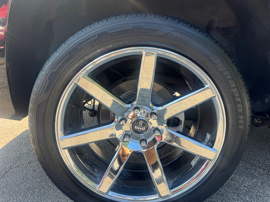 2016 Chevrolet Suburban Image 37