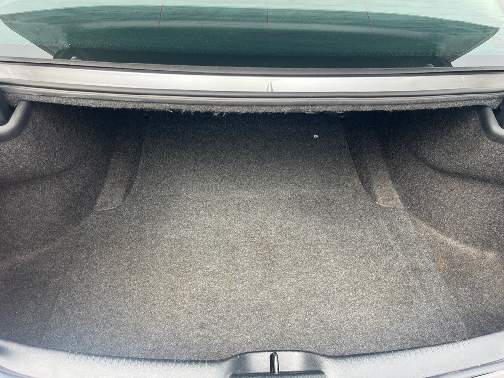 2018 Chrysler 300 Image 11