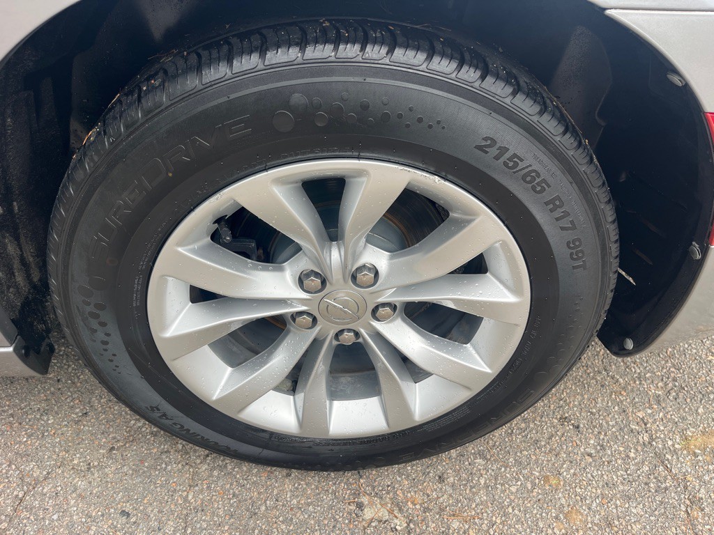 2018 Chrysler 300 Image 21