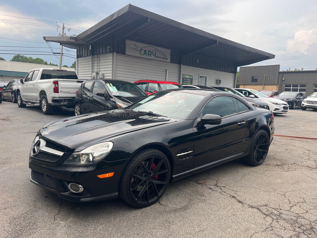 2011 Mercedes-Benz SL-Class Image 1