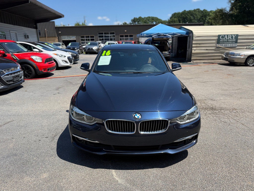 2016 BMW 3 Series Image 3
