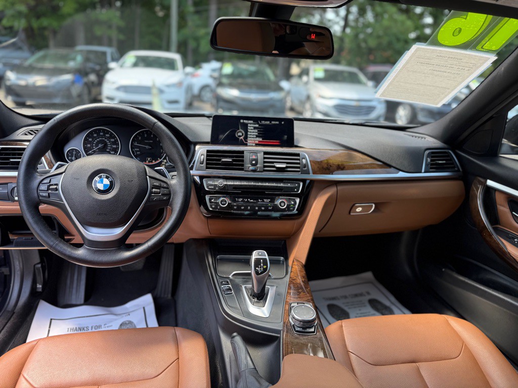2016 BMW 3 Series Image 36