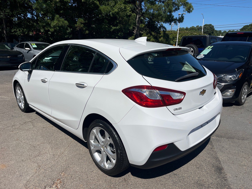 2018 Chevrolet Cruze Image 6