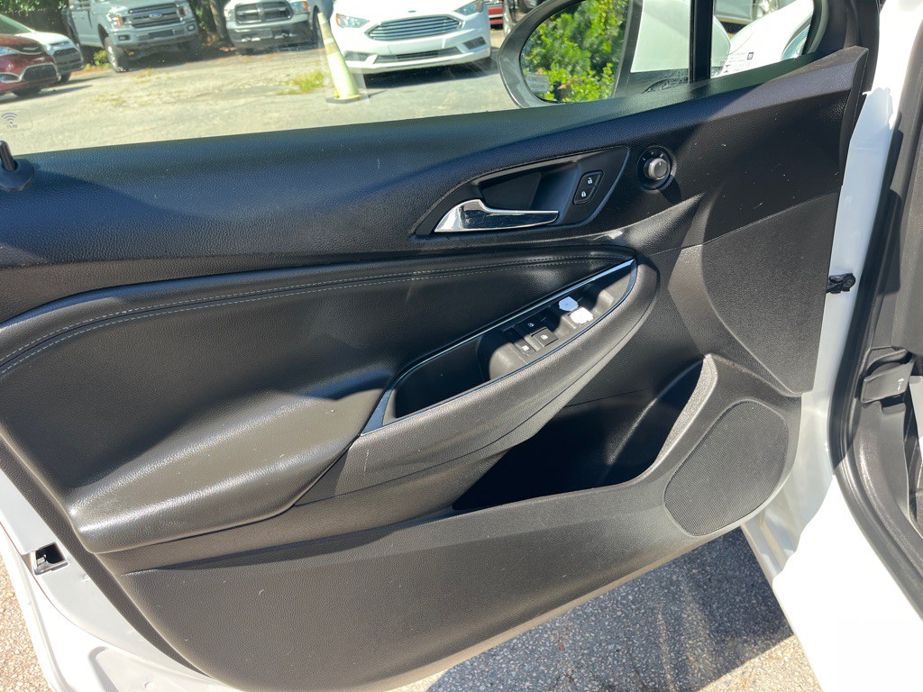 2018 Chevrolet Cruze Image 11
