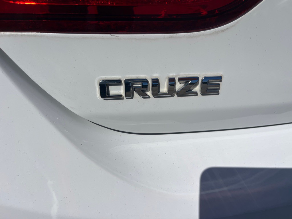 2018 Chevrolet Cruze Image 33