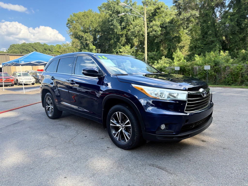 2016 Toyota Highlander Image 3